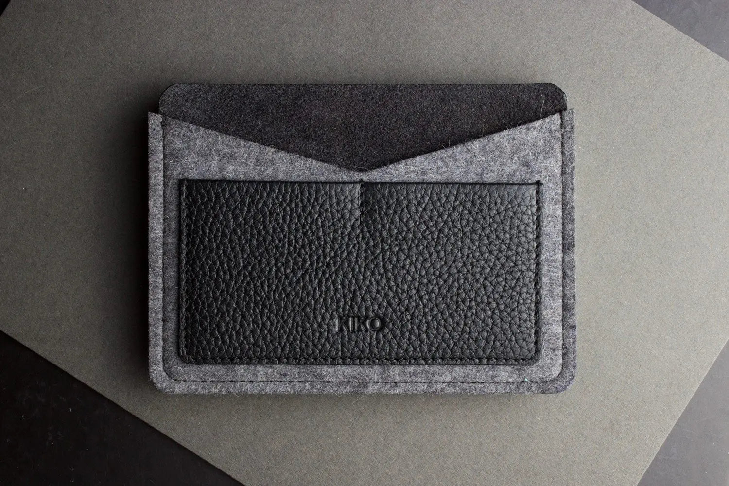 Passport Holder Pink Lucy