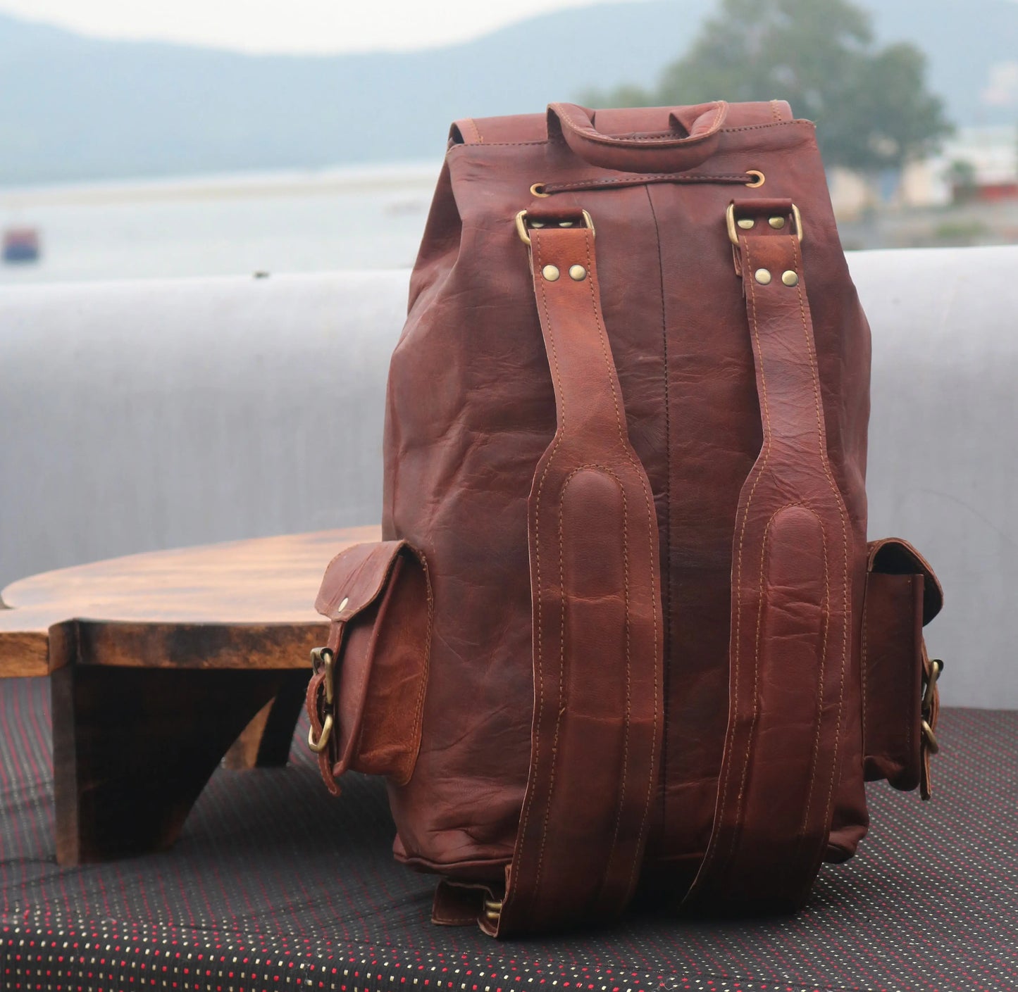ANUENT Handmade Leather Travel Rucksack Backpack. Salmon Alder