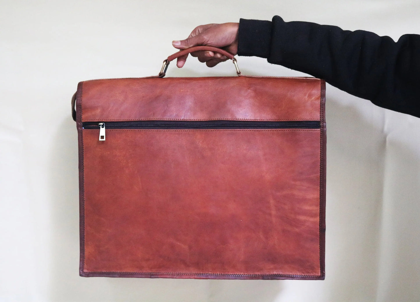 Handmade 18″ Brown Leather Cross body Bag With Big Pocket. Salmon Alder