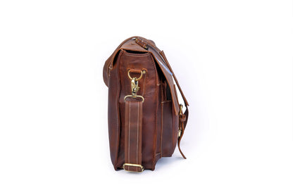 Anuent Handmade Brown Leather Laptop Bag With 2 Pockets. Salmon Alder