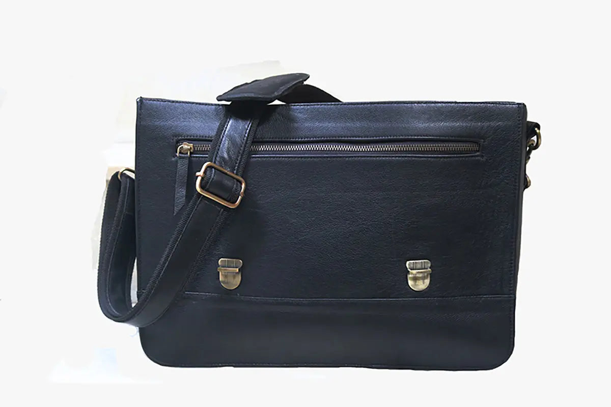 Mens Black Leather Messenger Bag for 15.6 Inch Laptop. Salmon Alder